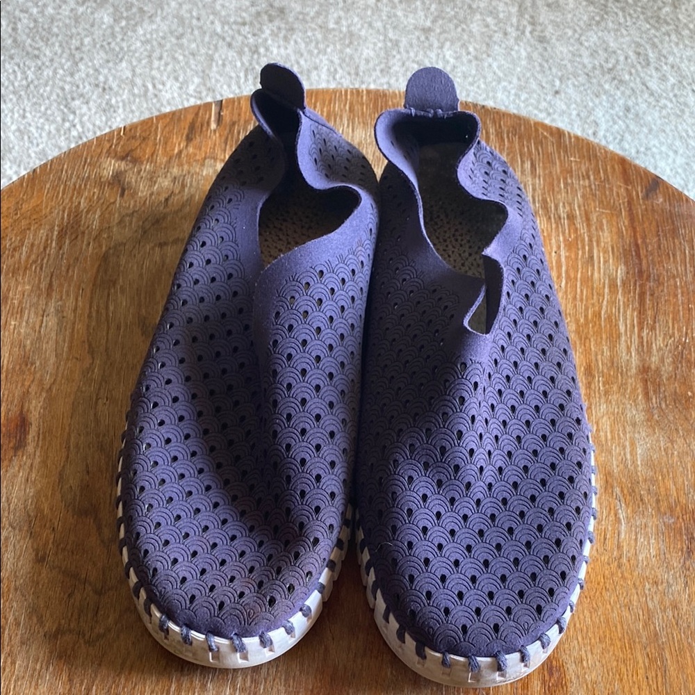 Ilse Jacobsen blue tulip flats